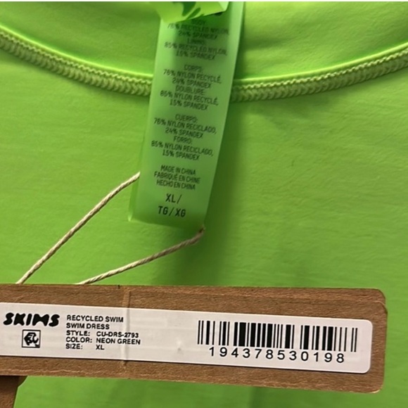 NWT SKIMS Signature Swim T-Shirt Dress Neon Green. Size XL - Picture 6 of 8